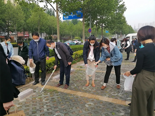 益起來(lái) 更潔淨 — 青島永旺2024年(nián)大(dà)型衛生(shēng)清掃活動