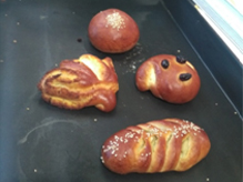 青島永旺七色花(huā)體(tǐ)驗營拉開(kāi)帷幕—合肥路(lù)永旺廣場(chǎng)店(diàn)小(xiǎo)小(xiǎo)面點師(shī)職業(yè)初體(tǐ)驗！