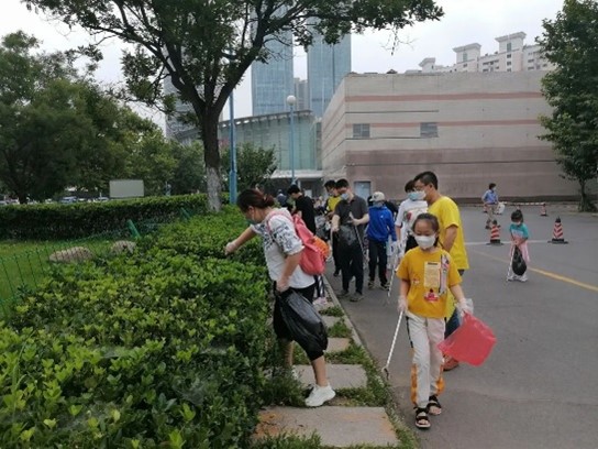 共建清潔家(jiā)園，永旺與你(nǐ)同行(xíng)—青島永旺社會(huì)貢獻活動